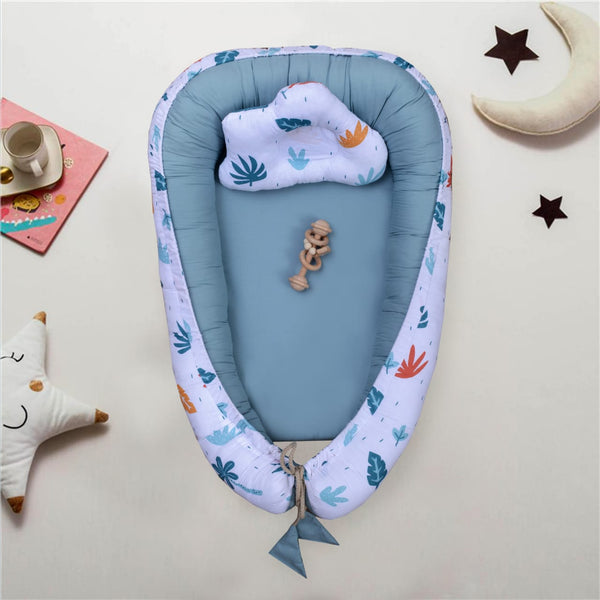 Printed baby Nest with Cloud Pillow-Cadet Blue